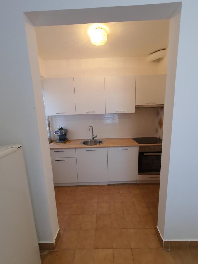 Apartments Luciana & Helena Pula Extérieur photo